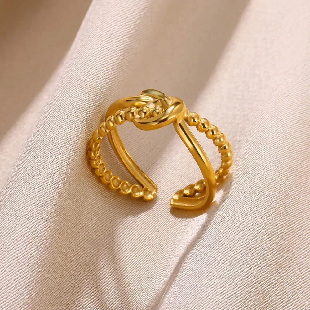 Double Band Knotted Ring