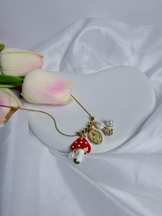 Tulip Vintage Charm Necklace