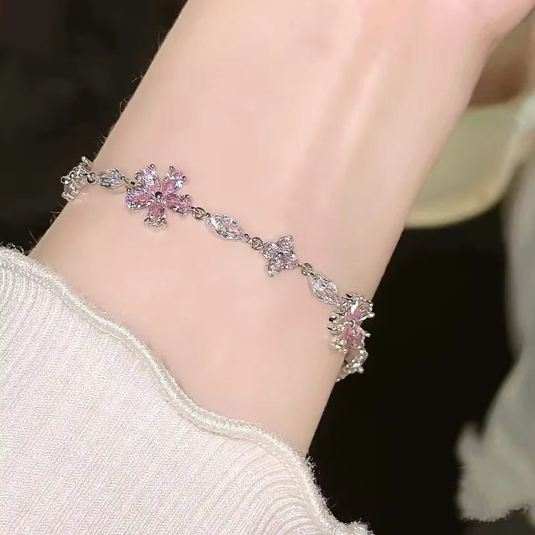 Elegant Crystal Flower bracelet