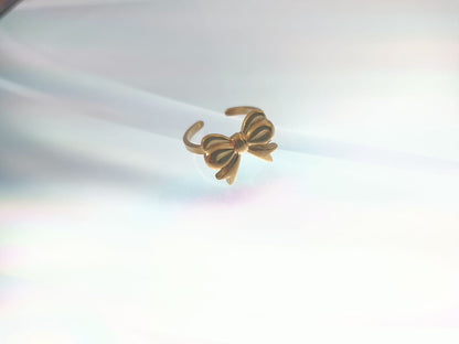 Anti-tarnished gold plated bow shaped Ring