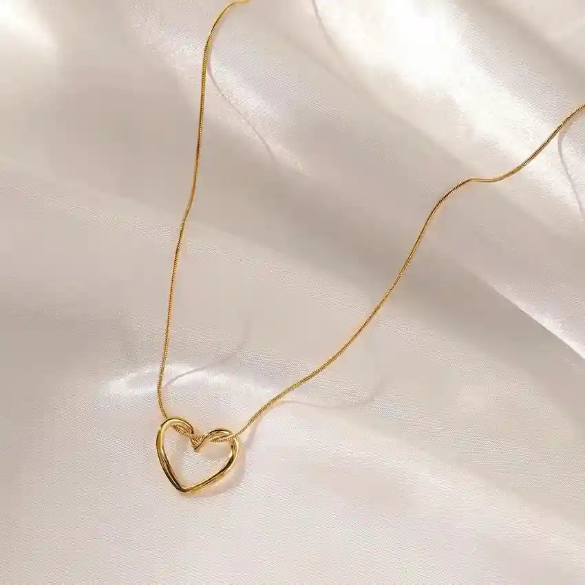 Trendy Heart Hollow Pendant