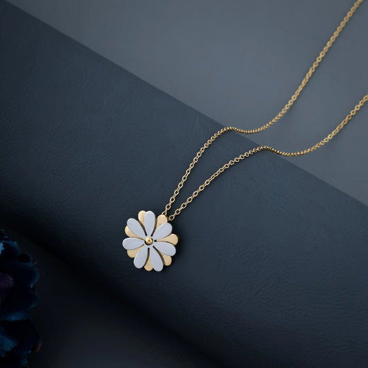 Daisy Flower Necklace