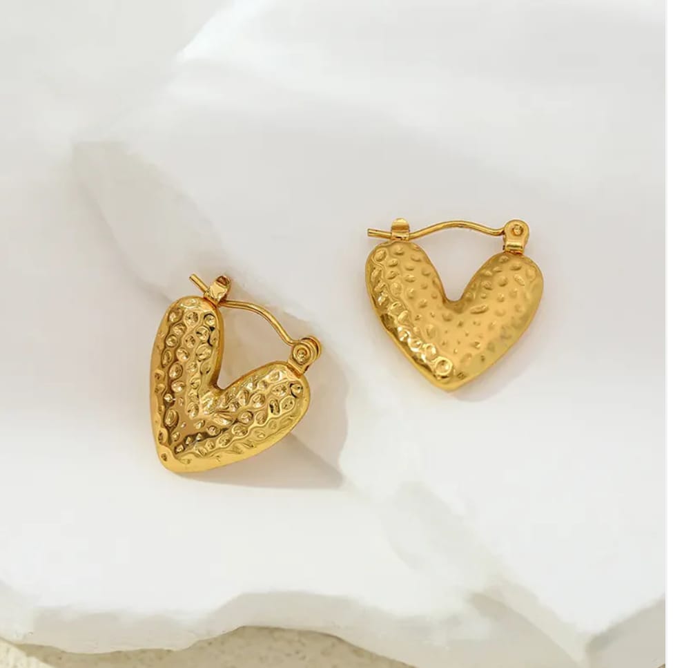 Heart Shaped Hammer Pattern Hoops