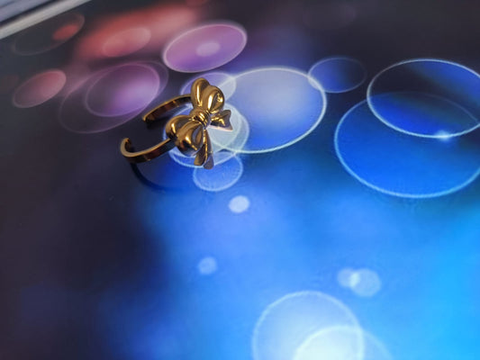 Anti-tarnished gold plated bow shaped Ring