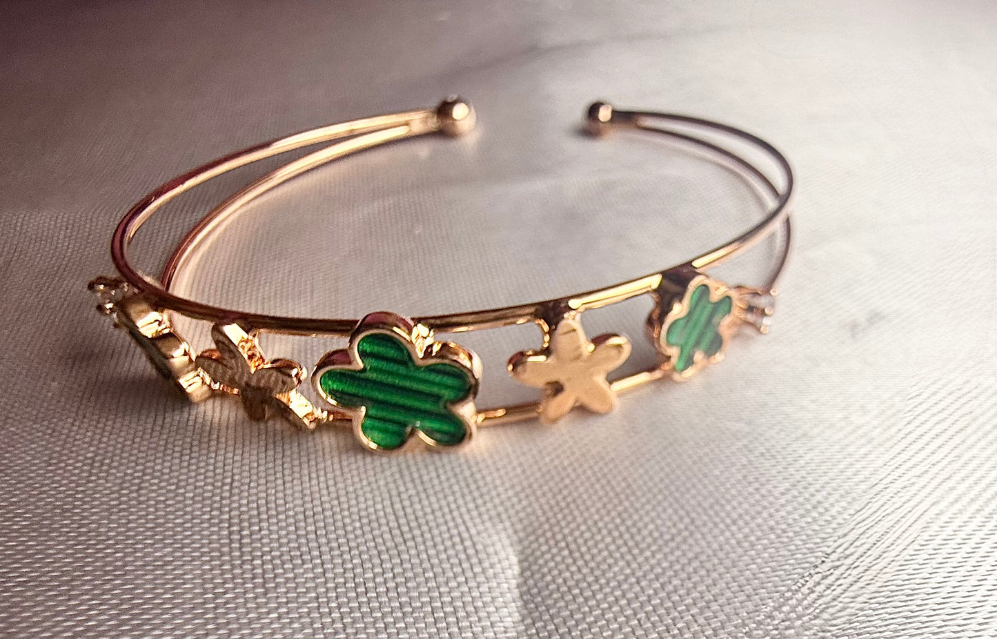 Green Clover Fancy Kada