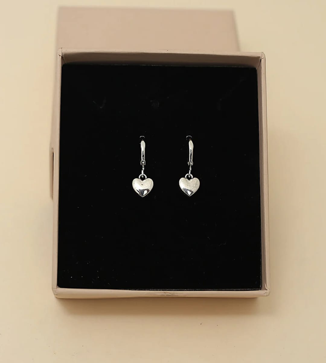 Chandler Heart earrings